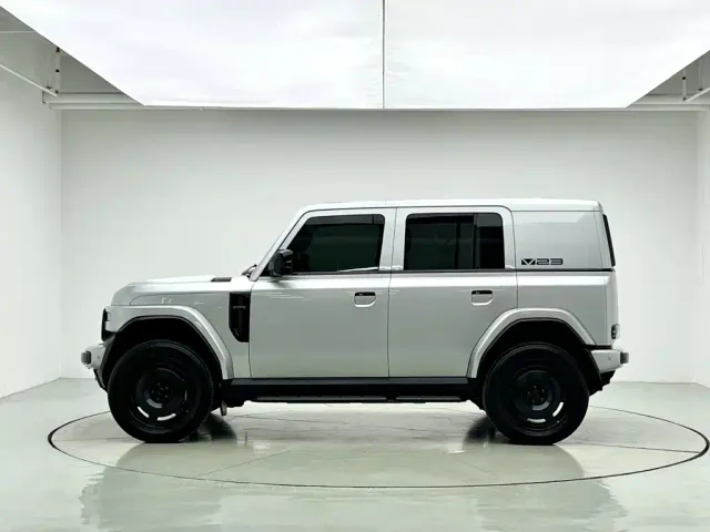 iCAR V23 — Фото автомобиля 8