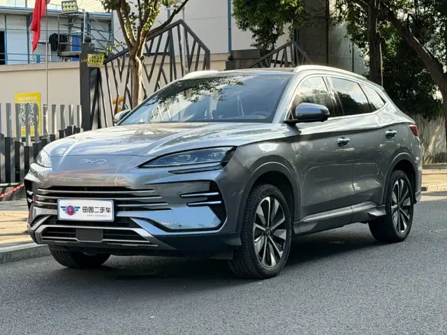 Фотография автомобиля — BYD Song PLUS
