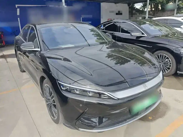 BYD Han — Фото автомобиля 6