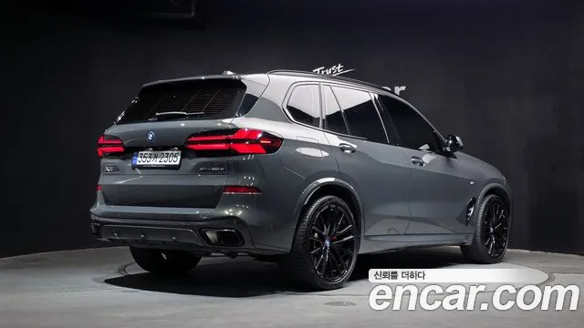 BMW X5 — Фото автомобиля 2