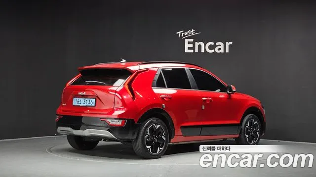 Kia Niro All Niro EV Earth — Фото автомобиля 2