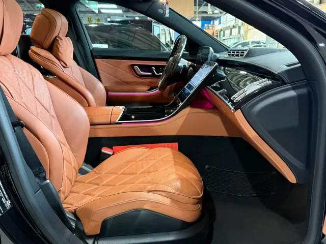 Mercedes-Benz Maybach S-Class — Фото автомобиля 10