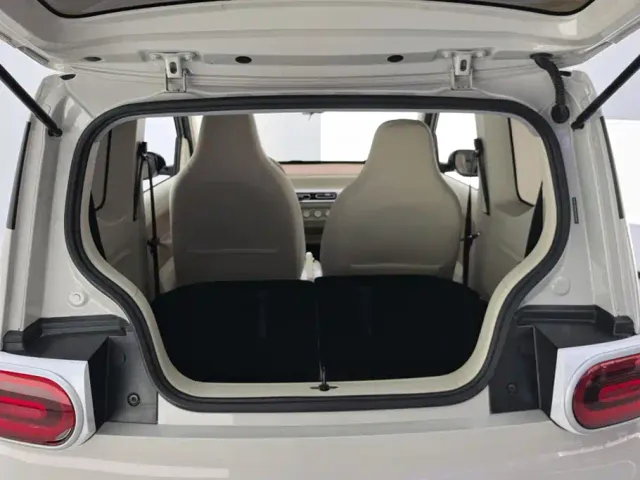 Wuling Hongguang Mini EV — Фото автомобиля 4