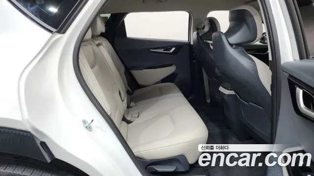 Kia EV6 — Фото автомобиля 11