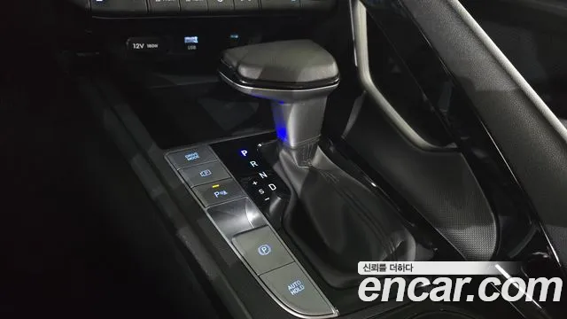 Hyundai Avante CN7 — Фото автомобиля 9