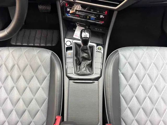Volkswagen Sagitar — Фото автомобиля 7
