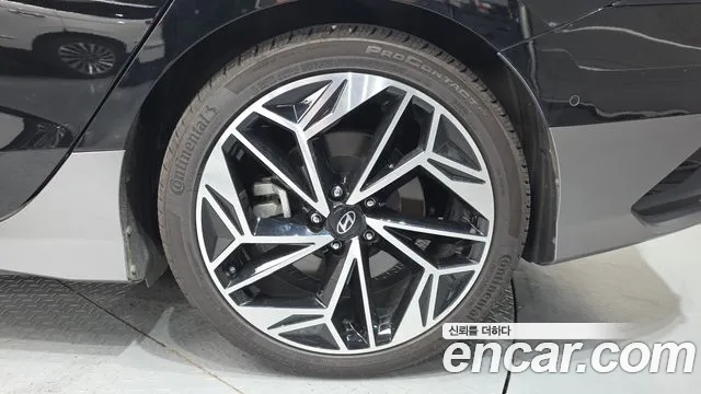 Hyundai Ioniq 6 — Фото автомобиля 6