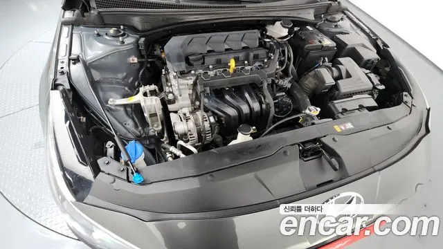 Hyundai AVANTE Avante (CN7) — Фото автомобиля 6
