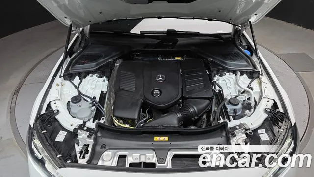 Mercedes-Benz E-Class W214 — Фото автомобиля 9