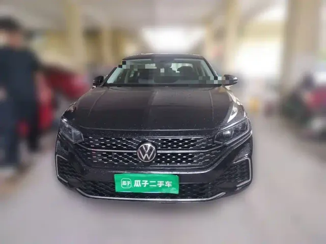 Volkswagen Passat — Фото автомобиля 22