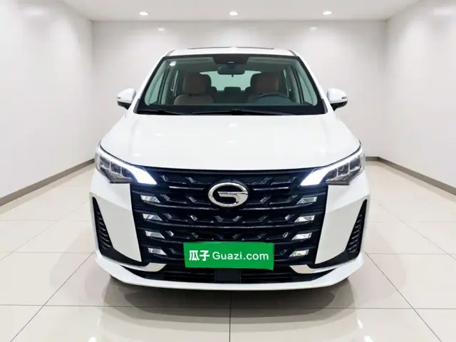 GAC Trumpchi M6 — Фото автомобиля 2