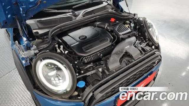 Mini Cooper — Фото автомобиля 6