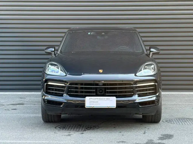 Porsche Cayenne — Фото автомобиля 2