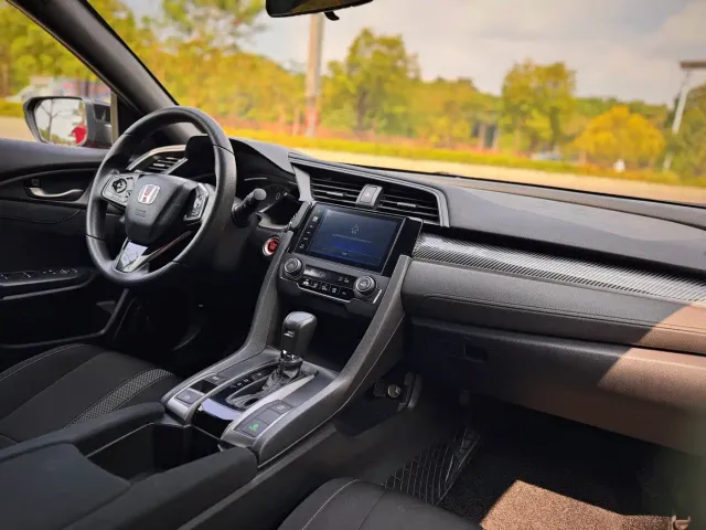 Honda Civic — Фото автомобиля 17