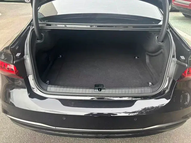 Audi A7L — Фото автомобиля 19