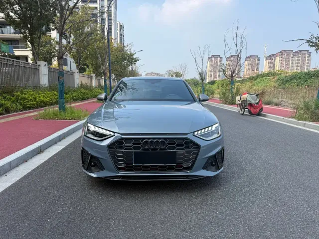 Audi Audi A4L 2022 40 TFSI quattro RS Kit Burning Speed — Фото автомобиля 2