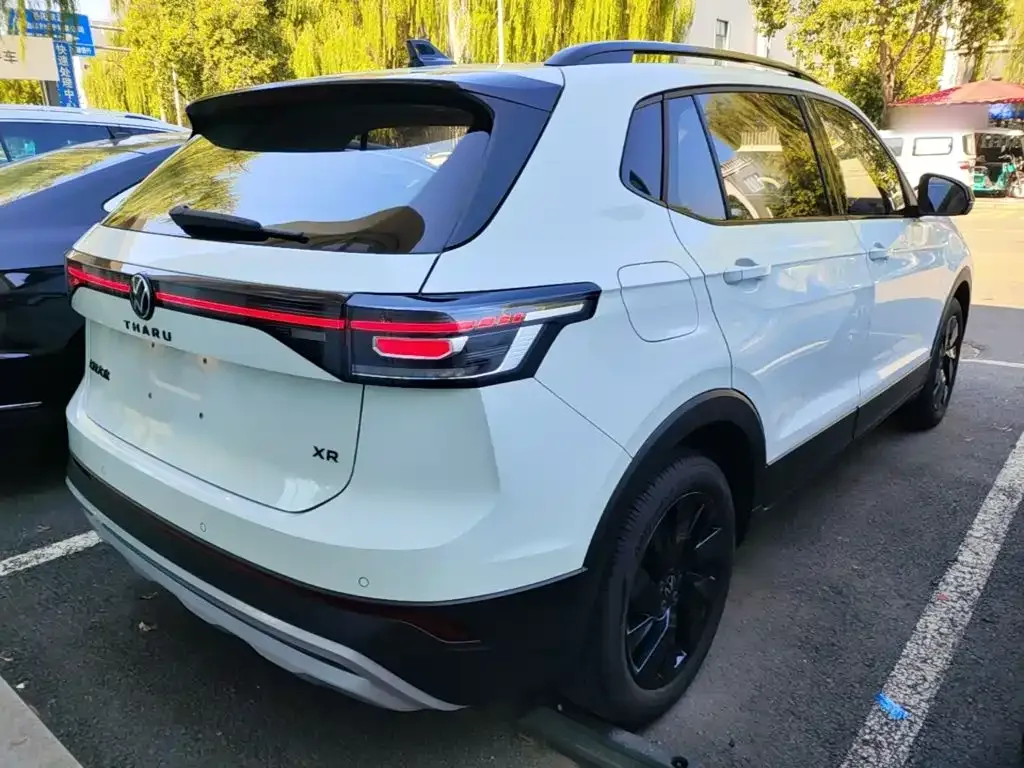 Volkswagen Tharu 2025 New Edge 300TSI Enjoyment Edition — Фото автомобиля 6