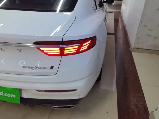Geely Xingrui — Фото автомобиля 7