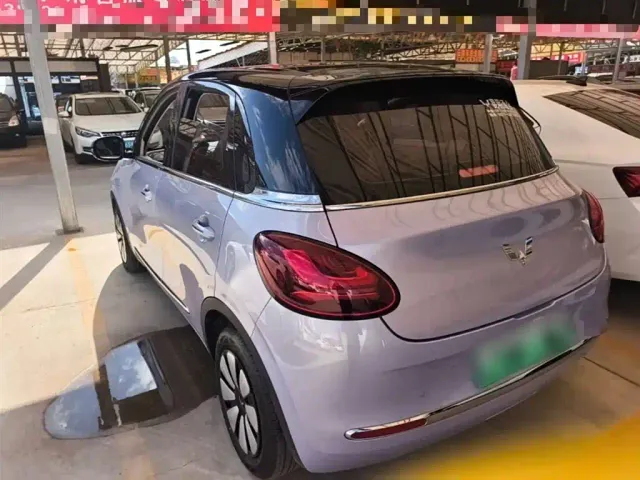 Wuling Bingo — Фото автомобиля 4