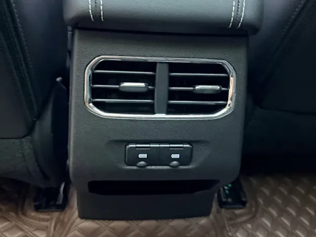 Haval Jolion — Фото автомобиля 12