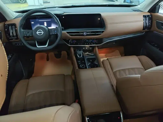 Nissan Terra — Фото автомобиля 9