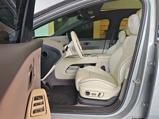 Li Auto i6 — Фото автомобиля 8