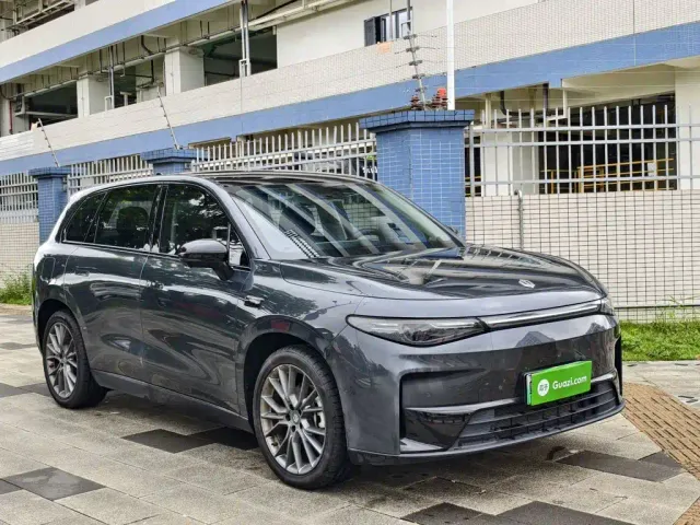 Leapmotor C10 — Фото автомобиля 18
