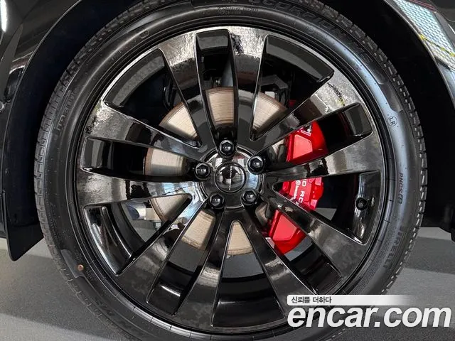 Land Rover Range Rover Sport — Фото автомобиля 8