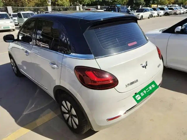 Wuling Bingo — Фото автомобиля 4
