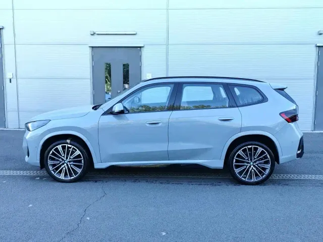 BMW X1 — Фото автомобиля 11