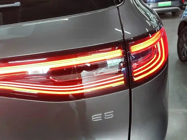 Geely Galaxy E5 — Фото автомобиля 7