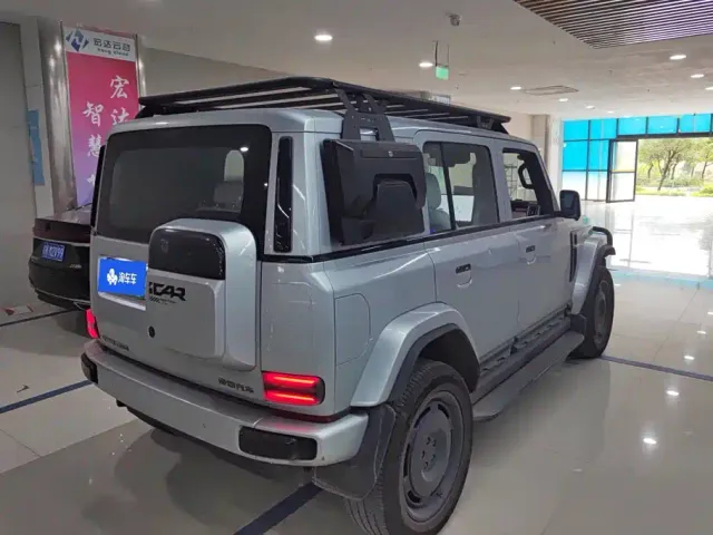 iCAR V23 — Фото автомобиля 3
