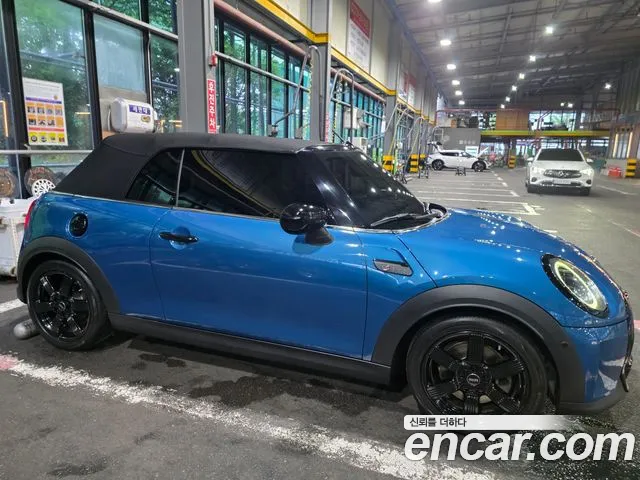 MINI Cooper Convertible — Фото автомобиля 3