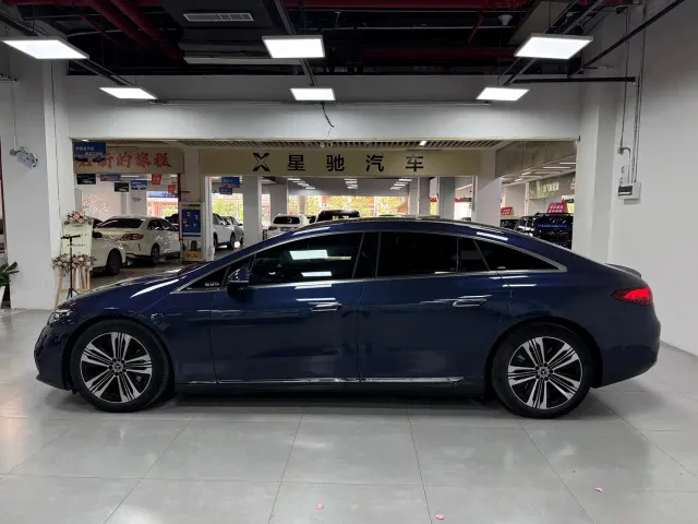 Mercedes-Benz EQS — Фото автомобиля 3