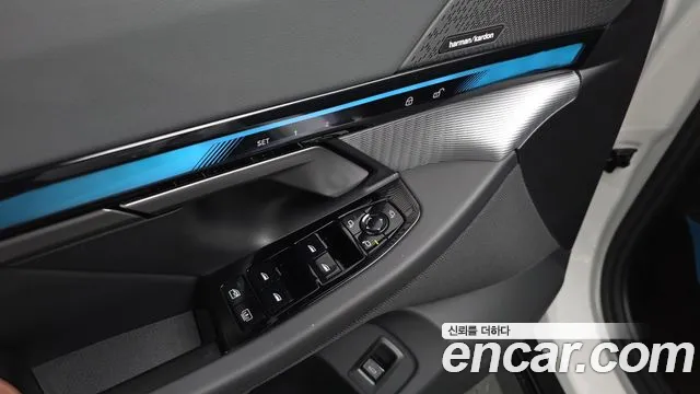 BMW 5 Series G60 — Фото автомобиля 29