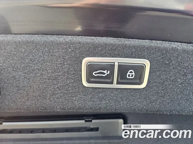 Genesis G80 Бензин 2.5 турбо AWD — Фото автомобиля 11