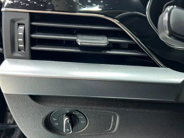 Volkswagen Passat — Фото автомобиля 11
