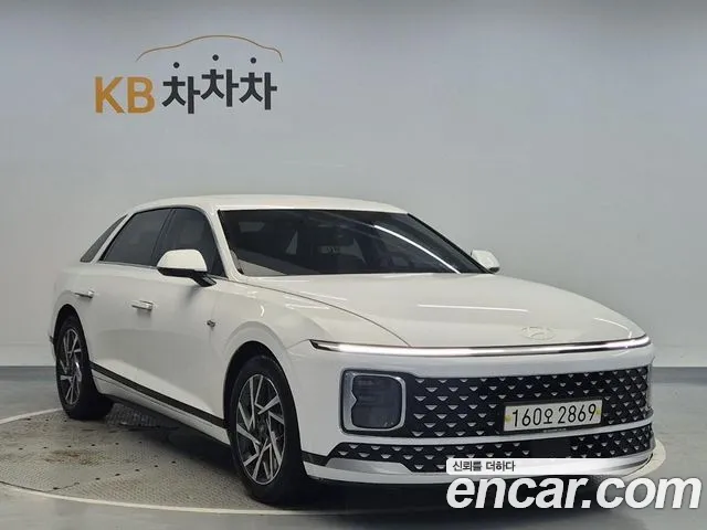 Hyundai Grandeur GN7 — Фото автомобиля 4