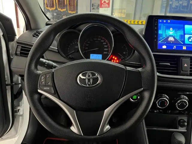Toyota Vios — Фото автомобиля 12