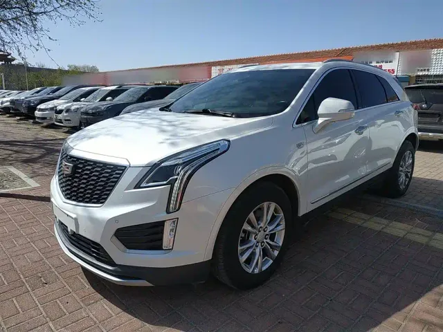 Фотография автомобиля — Cadillac XT5
