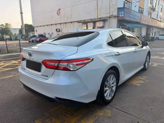 Toyota Camry — Фото автомобиля 9
