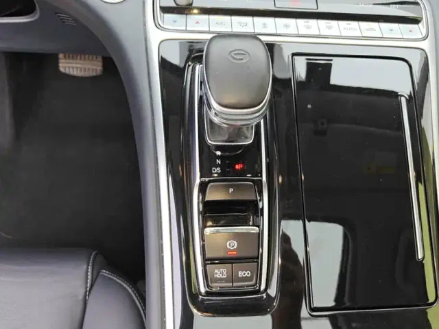 GAC Trumpchi M8 — Фото автомобиля 16