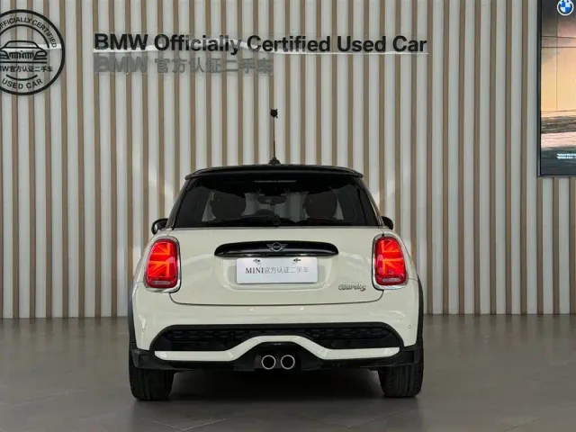 MINI Hatch — Фото автомобиля 4