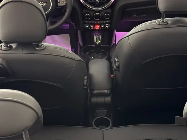 MINI Hatch — Фото автомобиля 14