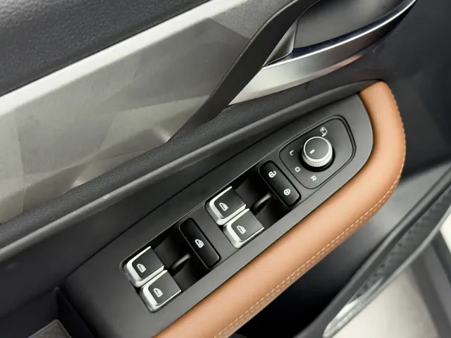 Geely Vision X6 — Фото автомобиля 8