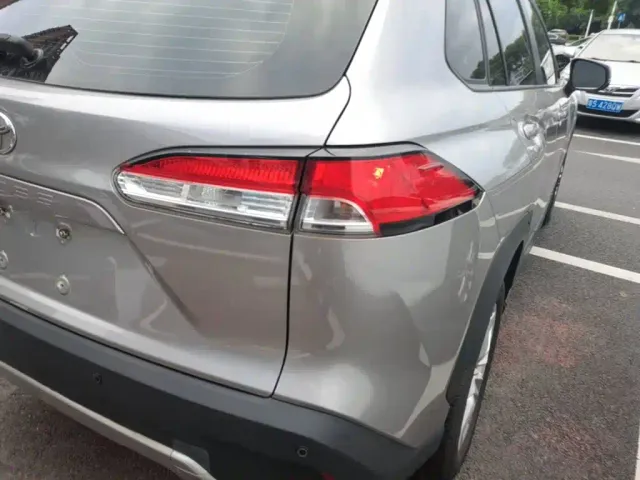 Toyota Corolla Cross — Фото автомобиля 7