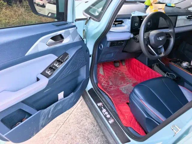 Geely Geometry E Firefly — Фото автомобиля 15
