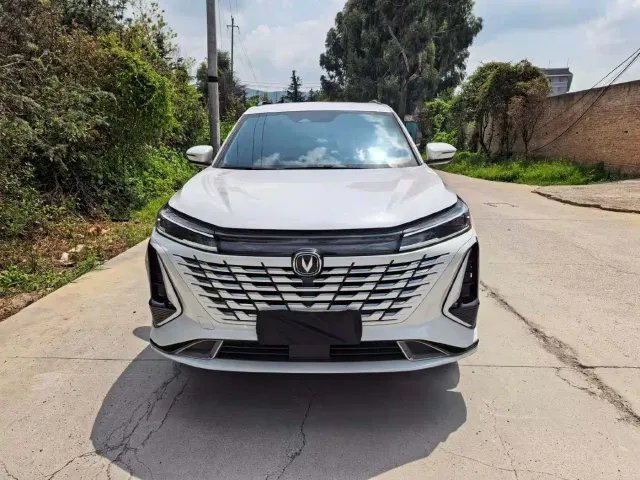 Changan CS75 Plus — Фото автомобиля 2