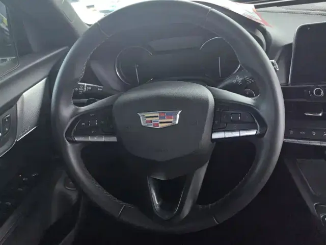 Cadillac CT4 — Фото автомобиля 15