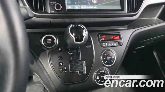 Kia RAY Новый Kia Ray Signature — Фото автомобиля 9